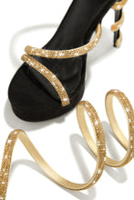 Socialite Platform Rhinestone High Heels - Black/Gold