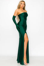 Dalilah Gown With Gloves - Emerald Green